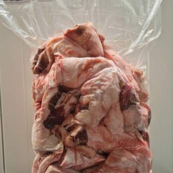 White tail treats - Staltbrieža speķis 4kg