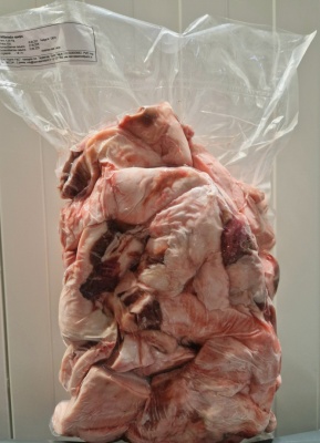 White tail treats - Staltbrieža speķis 4kg
