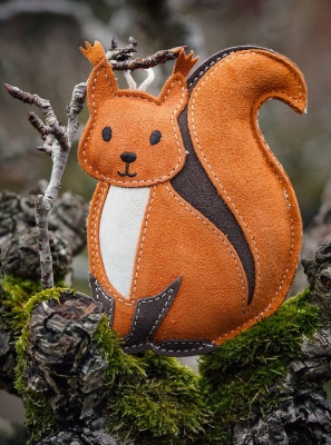 Aurora Paws Hazel the Red Squirrel